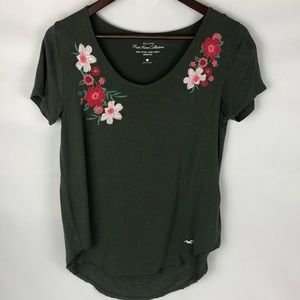 Hollister size XS Olive green t-shirt
